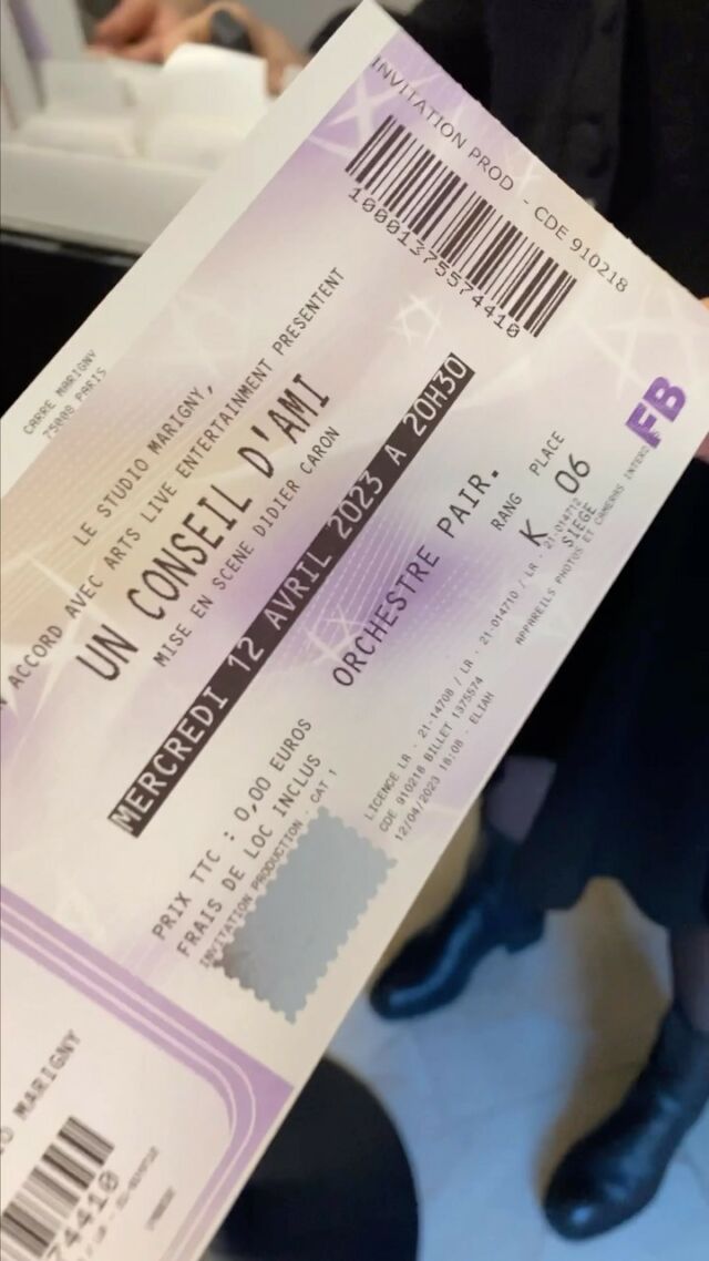 Depuis quelques jours, la comédie UN CONSEIL D’AMI a débuté au Théâtre Marigny !
Voici quelques images en exclusivité, qui seront à coup sûr attiser votre curiosité 🎭

 🎟 lien en bio
➡️ Une pièce de Didier Caron avec
@mariefugain (en alternance avec Mathilde Penin), Christian Vadim, @manuel_gelin et @juliette.meyniac

@artsliveentertainment @fimalac_entertainment #theatremarigny #unconseildami #theatre #paris #fimalacproductions #actu #sortiraparis #theatremarigny